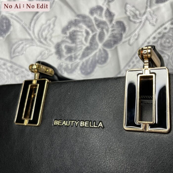 BEAUTY BELLA Elegant Black Handbag
